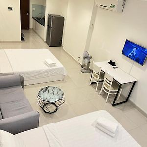 Deluxe Double Studio